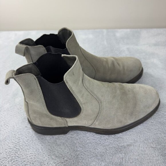 Nordstrom Light Gray Suede Chelsea Boots Size 44 EU Made in Italy - Picture 1 of 15